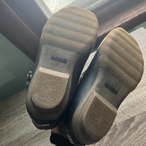 Sperry quilted duck boots - Picture 4 of 5